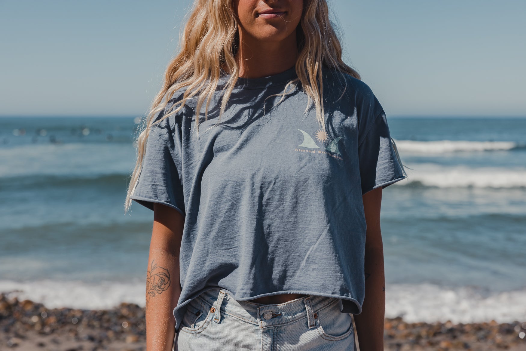 Bright Days Ahead Tee | Faded Blue